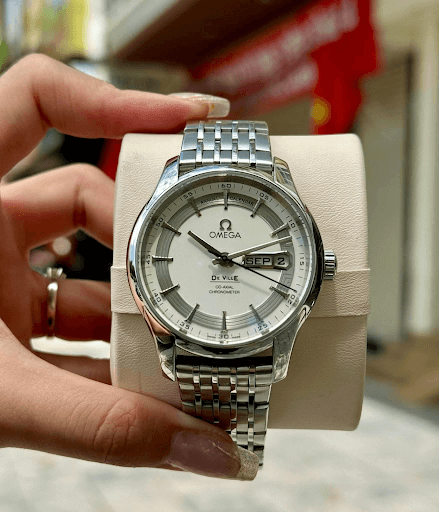 Chronometer là gì? Cách nhận biết đồng hồ Chronometer